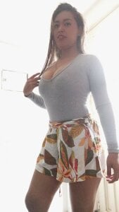 Grace_hank Public Pic 3