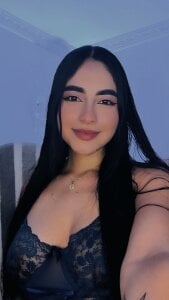 SofiCastro09_ Hair black 🖤 Pic 2