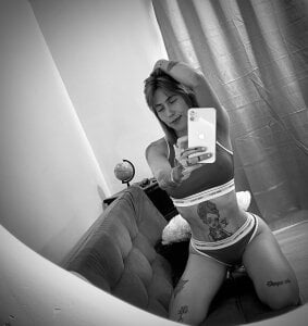 Cassie_Klein11 BLACK & WHITE Foto 2