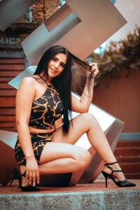 ChloeHolmes Public Pic 6