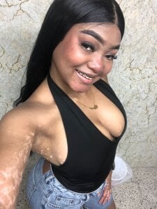 ebony_rossee Public Foto 5