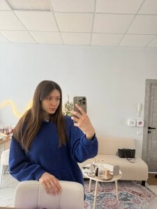 MinaMancilla new manicure Pic 3