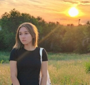 No nude collection de MiaLovelyOne  2 photos