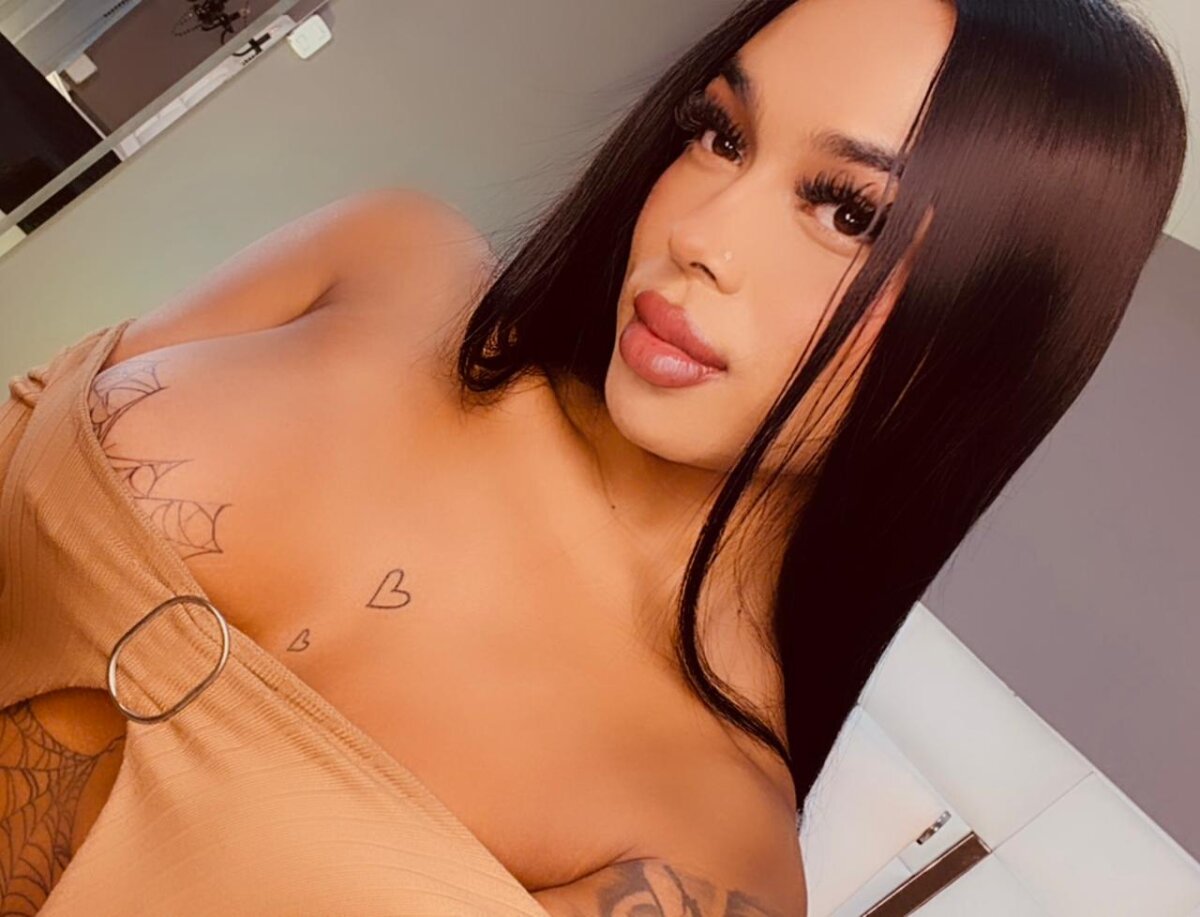 tinaqueen_noa 热门图片 3274