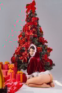 Melina_Rouge happy 2025 🎄 Pic