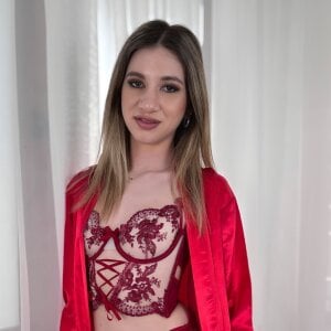 AriaHeart MORE OF ME Pic 2