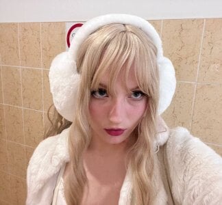 MonaCussonのJustの 5枚の写真