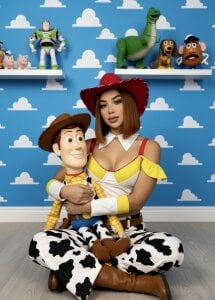 Catvalentine_: Cosplay JESSIE TOY STORY 🤠 ( 6 фото)