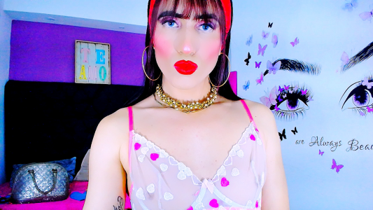 priscilahotker: katahot ( 4 фото)