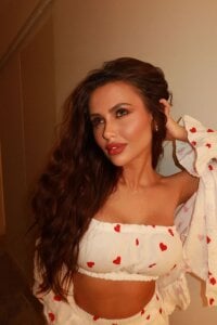 AnaisBellas Anatomy of Expression 👄 Pic 8