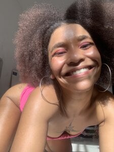 Lillith_Bloom Public 사진 2