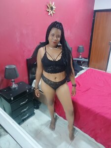 Nahomi_Dunn Public Pic