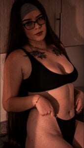 Charlotte_Olsen_ sexy girl In the kitchen😋🫠 Foto 8