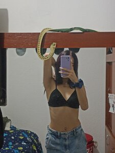 Sarah31vPublic Bild 4