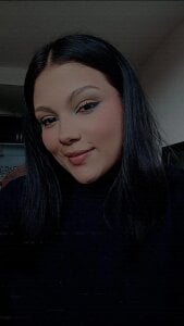 elaia_callen Public Foto