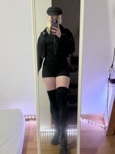 SweetLilyxo Public Poză 4