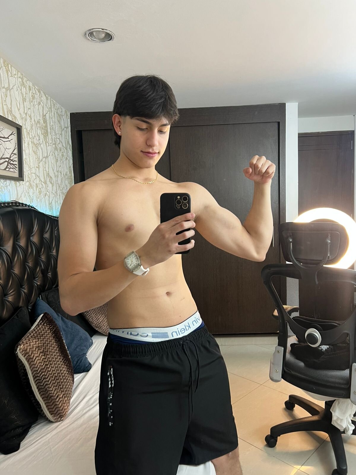 Lander_Cruz Trending Pic 8927