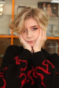 Angel_Julles Public  3. fénykép