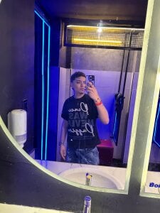 jean_baby02 Mirror boy 😜 Gambar 3