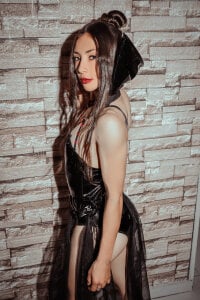 Amira_Rouse hallowen Pic 6