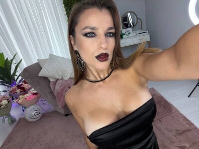 FreyaHeart Happy Halloween!💀👻 Pic 3