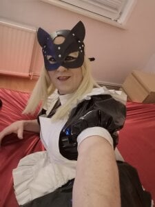 Sissy_Miss Public Pic 2