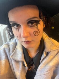 TracyLilith Public Pic 9