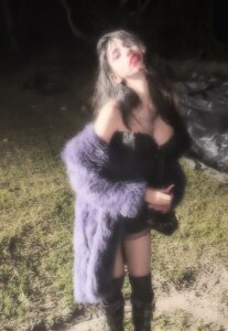 hisui_castles Costume party outfit 🧛🏻‍♀️💕  5. fénykép