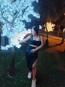 SofiaaBigBoobs Free day outdoors 💕 Pic