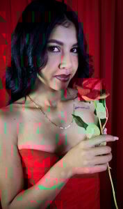 _Kendall_19 Happy Valentine's Day🥵 Gambar 7