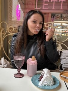 CelesteBailey Just me going out Fotka 4