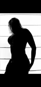 XxxApril4uxxX Public Pic 2