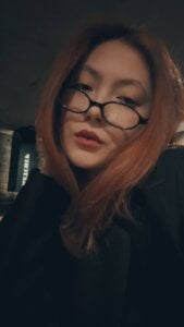 Public de GoddamnSheSoHot  Imagens