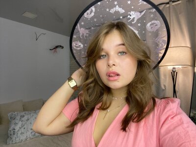 Anna_Nicol Let's cast a spell on my wizard? Pic