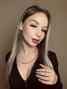 🤍 de KattyFever  4 Imagens