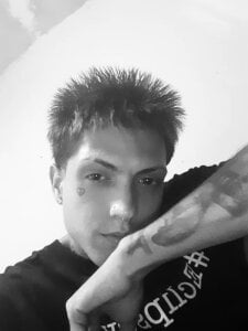 Public de PeneGrandexxxSex  6 Imagens