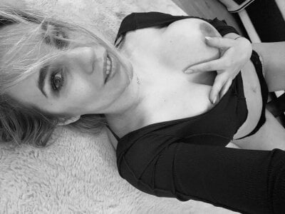 NattyLust Love me Raw Pic 2