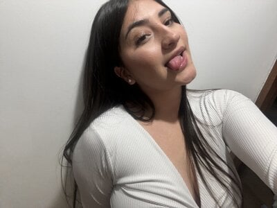 AhriCutte Public Pic 2
