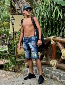 Millan_DarkWood Public Foto 2