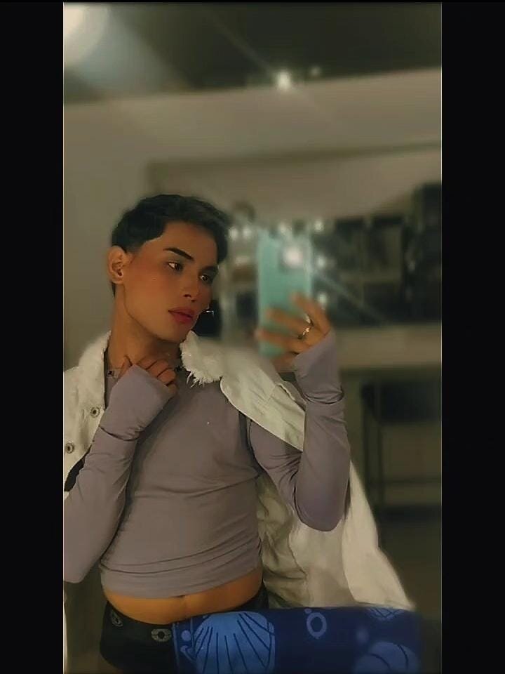 Annthony_Lopez Δημοφιλής εικόνα 7905