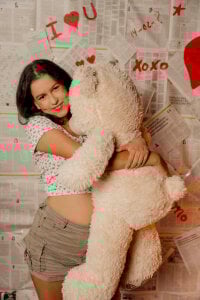 Alanna_Lima The true universal language... is love Gambar 2