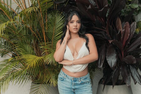 NinaMichelle Sensual street style Pic 2