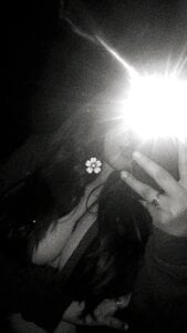 Loveequinn 🖤 Caught myself staring 😌 Pic 4