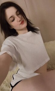 AllynHagie Subtle feelings 💞 Pic 2