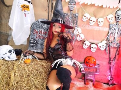 CristalLoren 🍭I want candy or gifts 😈 Pic 3