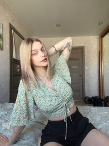 AdameShoyer its me^3 Pic 2