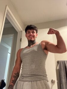 Zdjęcia SNAKEARM Public:  3