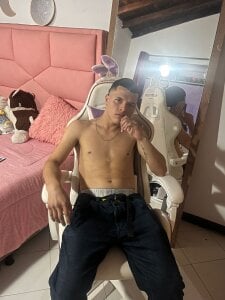 damian_vega13 Public Pic 4