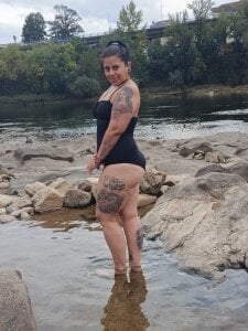 zoe-rojo Volvere slika 3