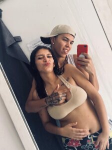 Hot_play_ Public Pic 3